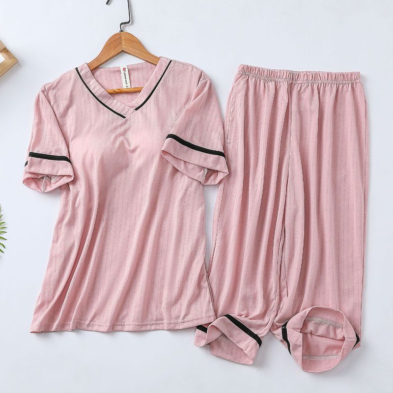 Women's summer v-neck bra-free pajamas with chest pad loose short-sleeved cropped pants high-end outer wear home service suit