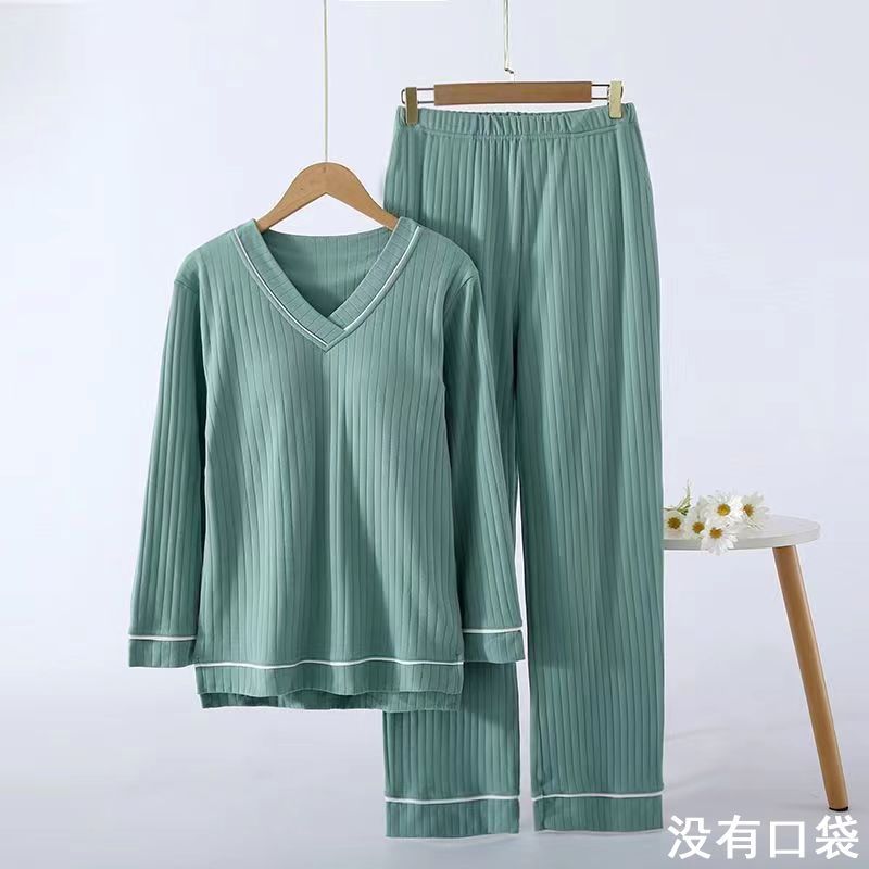 Women's summer v-neck bra-free pajamas with chest pad loose short-sleeved cropped pants high-end outer wear home service suit