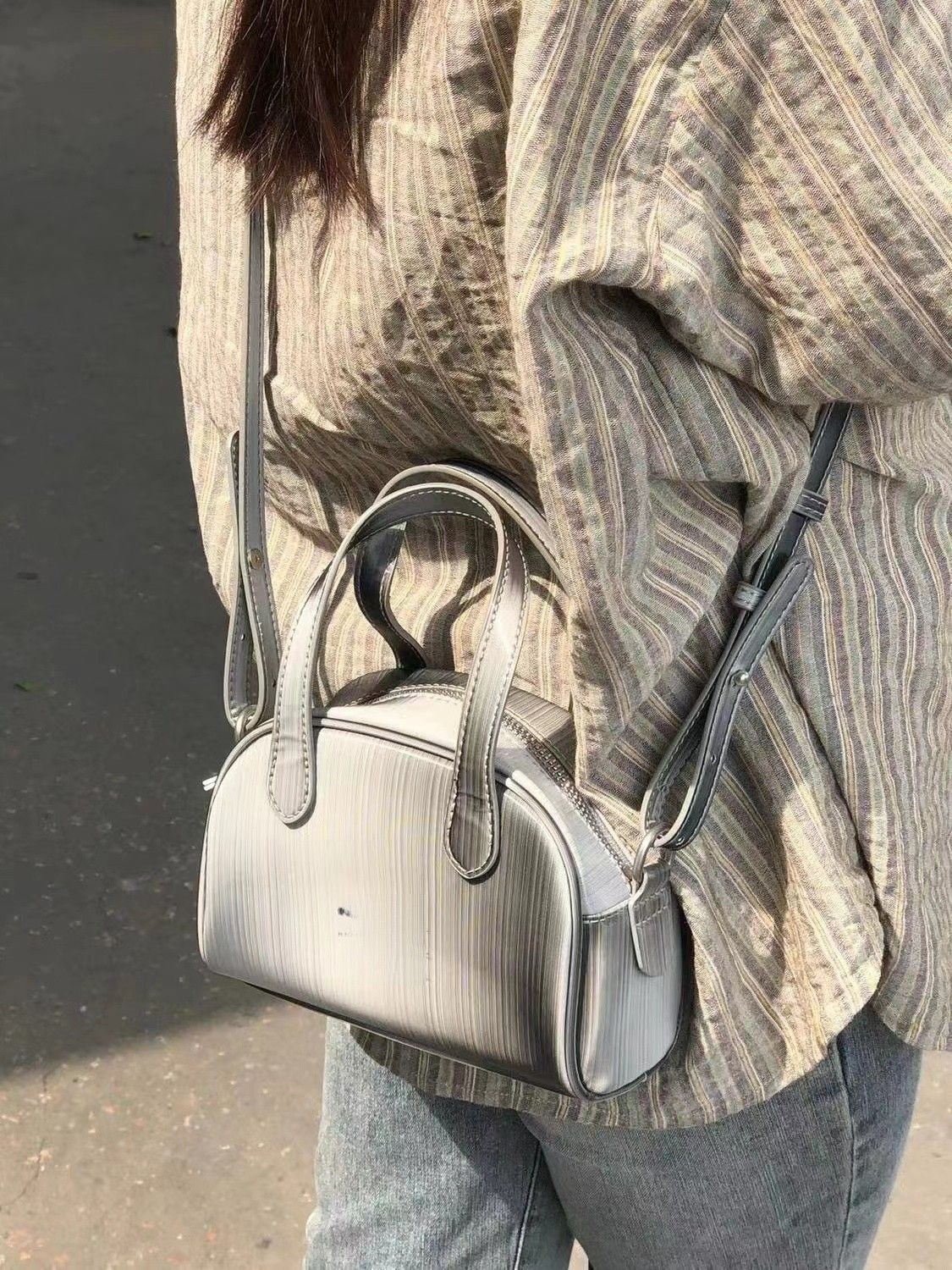 CraaagCemtar 2023 silver laser future retro series LOGO mini Boston bag