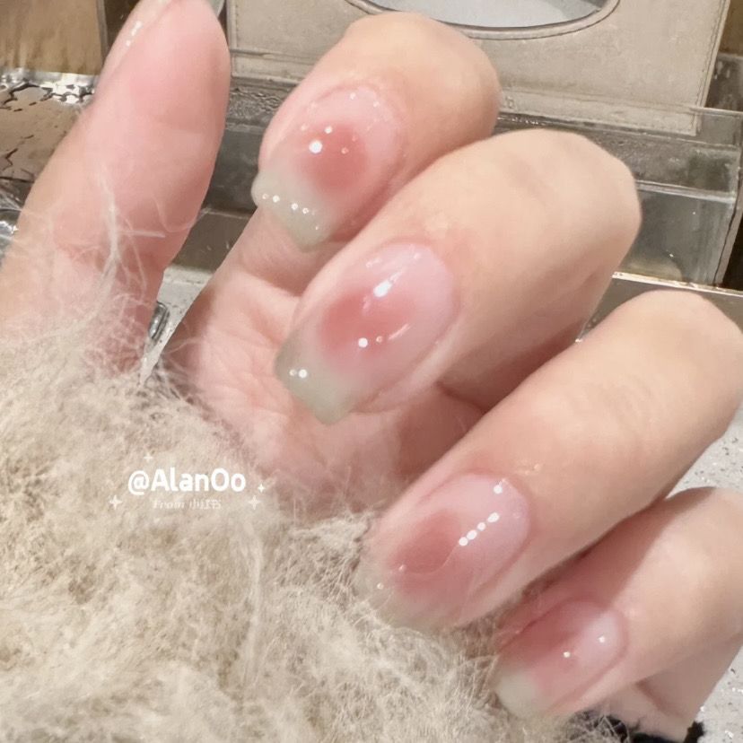 小布丁手工氧氣感美甲穿戴甲冰透豆綠腮紅美甲顯白假指甲貼片短款