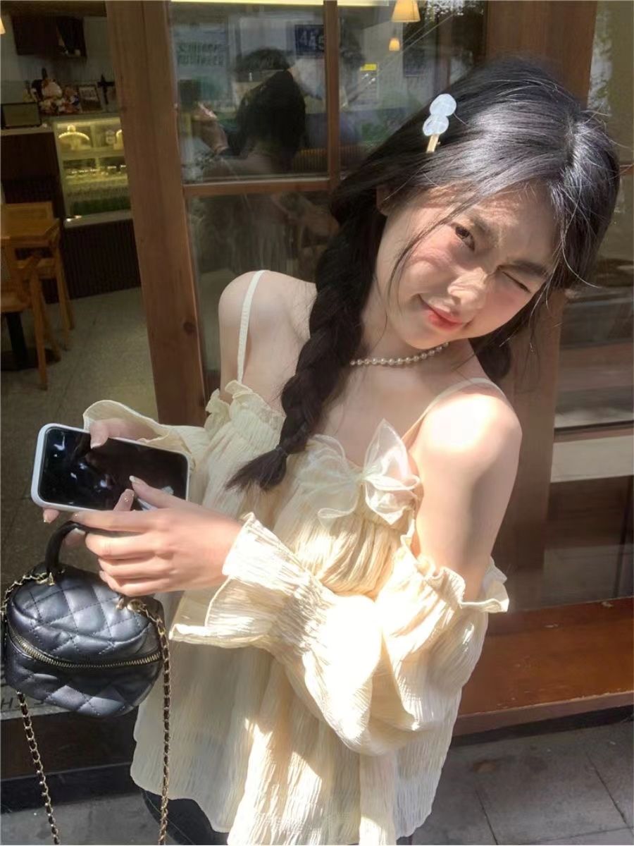 甜美純欲風蝴蝶結一字肩吊帶長袖襯衫女春夏設計感短款褶皺上衣