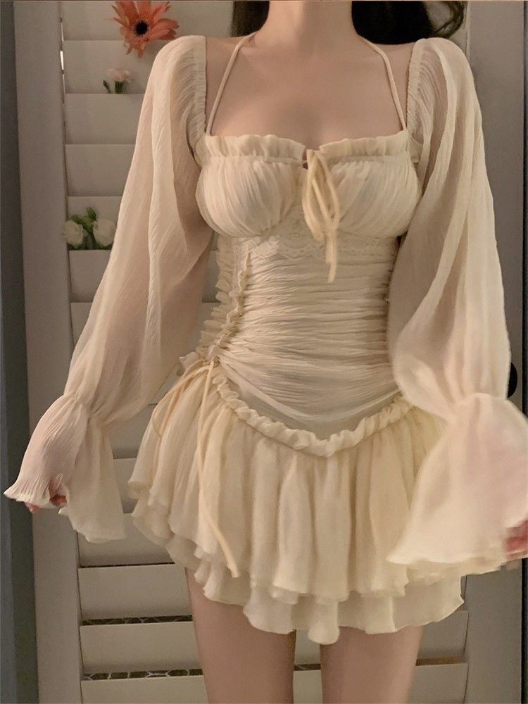 【品牌LALADUDU】胖mm甜辣妹長袖連衣裙仙女夏溫柔風收腰顯瘦短裙