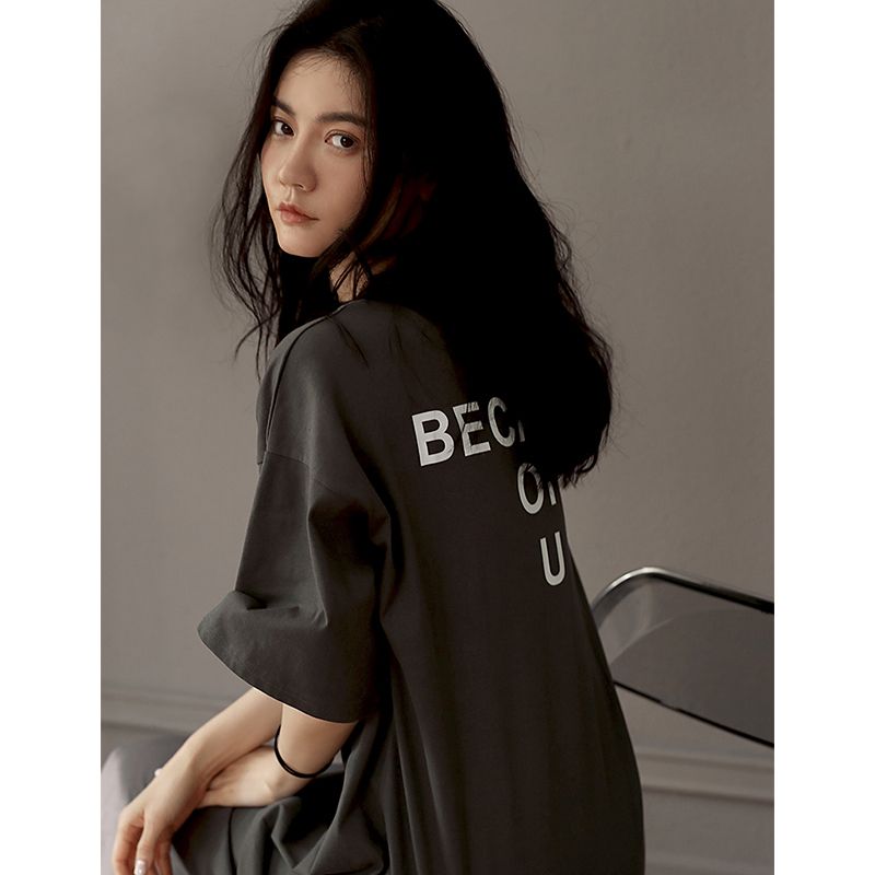 2023 nightdress female summer American retro heavy short-sleeved thin section mid-length version over the knee can be worn outside home clothes