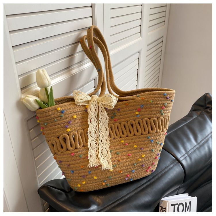Large-Capacity Beach Bag Fashion All-Match Commuter Tote Bag Niche Weaving Portable Foreign Style Shoulder Bag