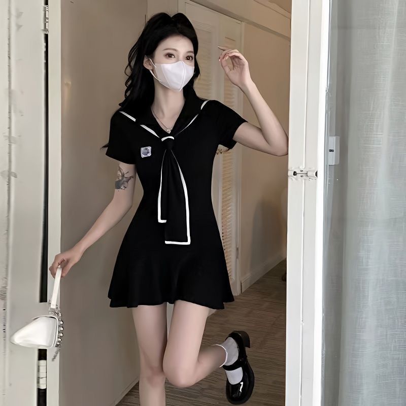 Hepburn style dress summer 2023 new female small hot girl pure desire college wind navy collar little black dress