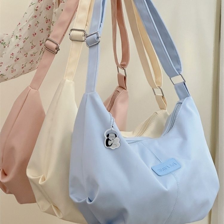 Korean ins style large capacity shoulder bag female college style simple versatile dumpling bag girl student crossbody bag