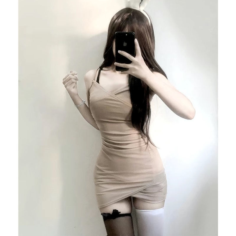 Sweet hot girl suspender dress female  summer new self-cultivation super fairy ins small man pure desire bag hip skirt