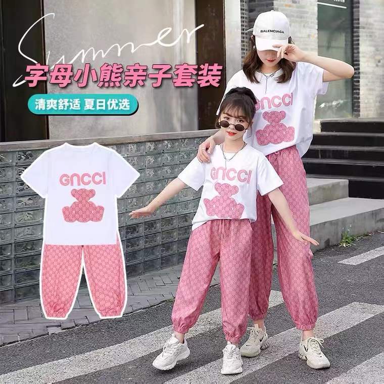 女童夏季套裝親子裝2023新款兒童洋氣衣服中大童短袖運動兩件套