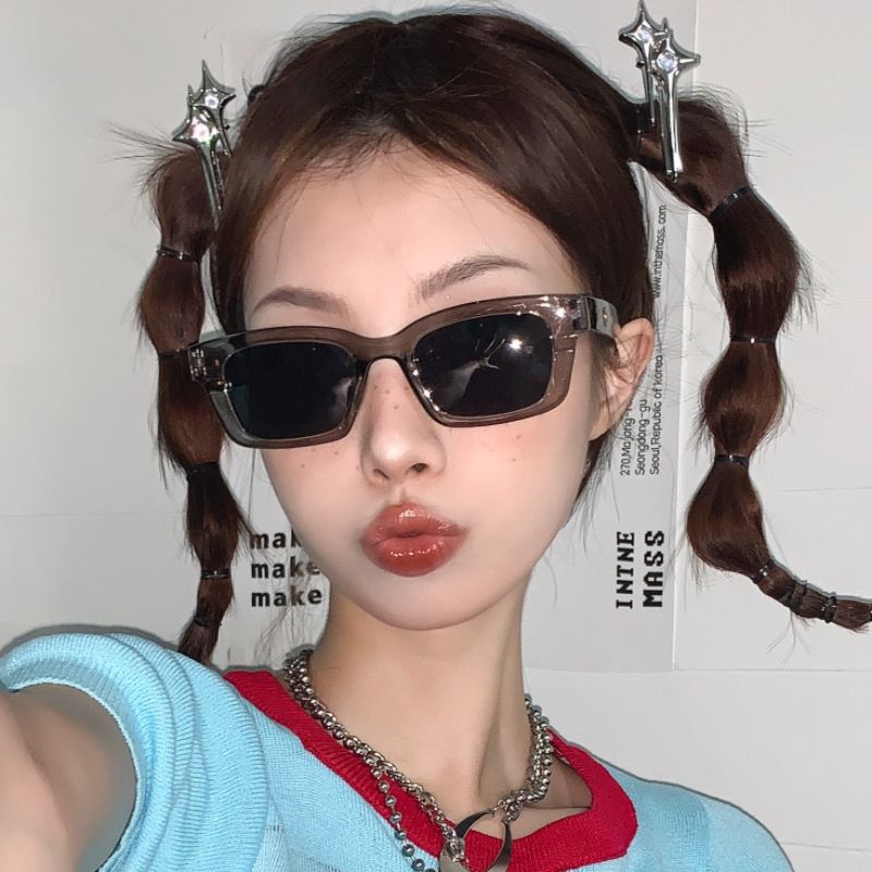 貓眼墨鏡女款復古2023新款高級感歐美搞怪辣妹美式小臉太陽眼鏡女