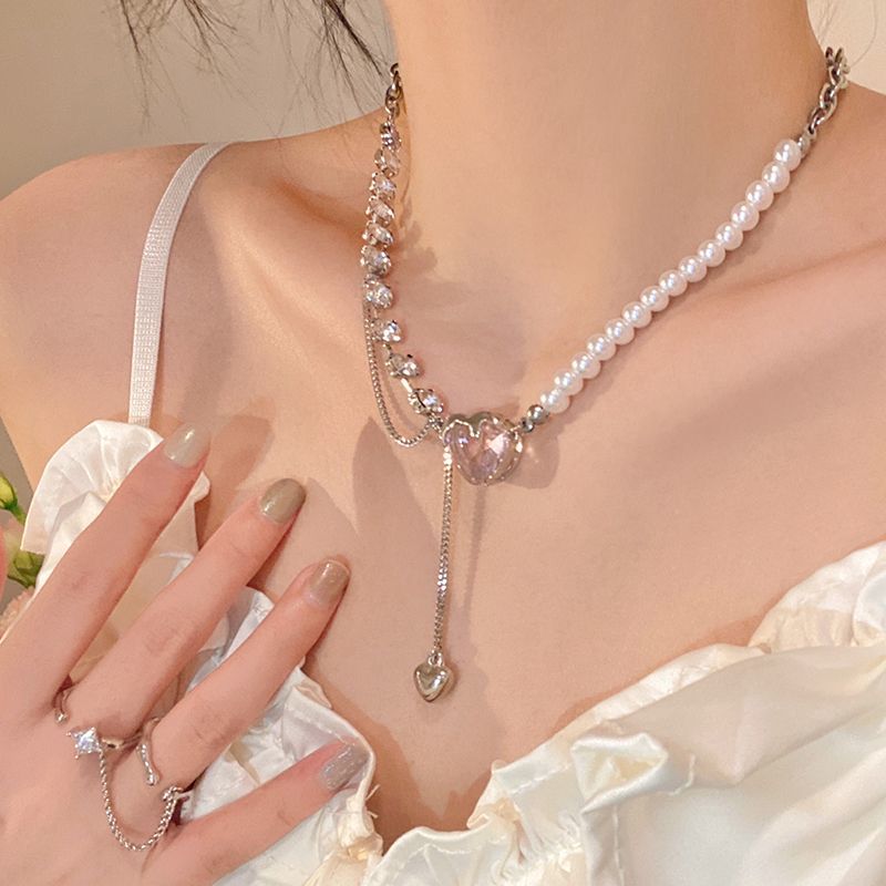 爱心拼接珍珠项链夏季设计感高级轻奢小众锁骨链2023年新款女颈链