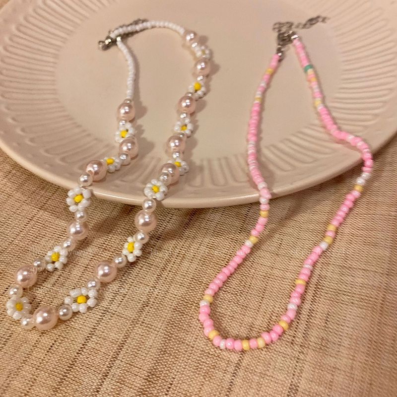 Sweet girl ~ pink beaded flower double-layer necklace summer 2023 new accessories Mori temperament clavicle chain