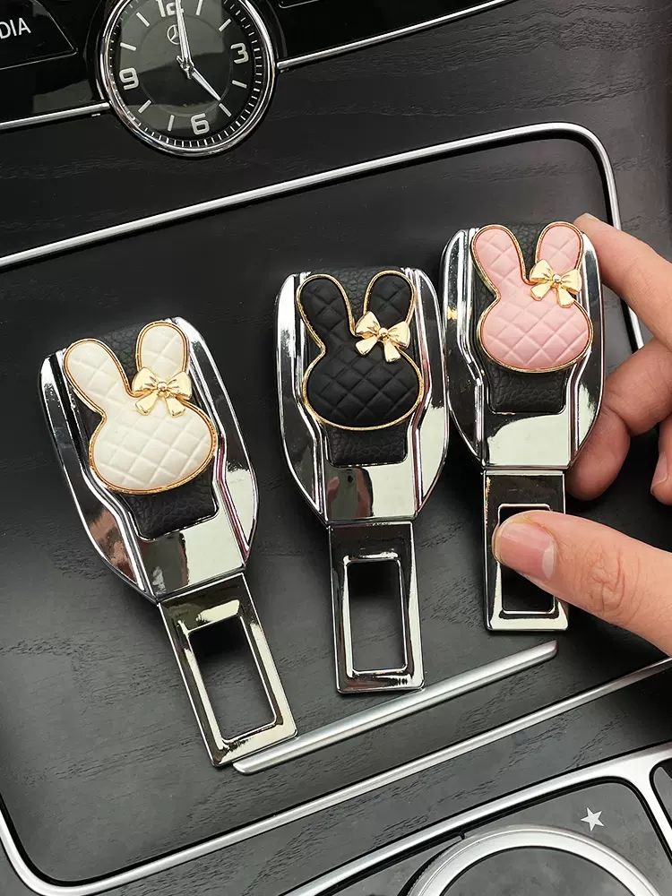 汽车安全插带卡口带锁止延长器兔子装饰接头揷片新车用品实用大全