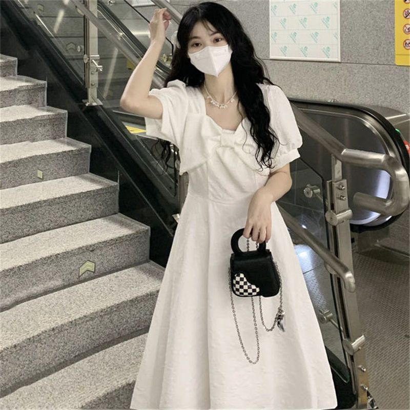 法式甜美白色蝴蝶結方領綁帶收腰顯瘦連衣裙女學生夏季韓版中長裙