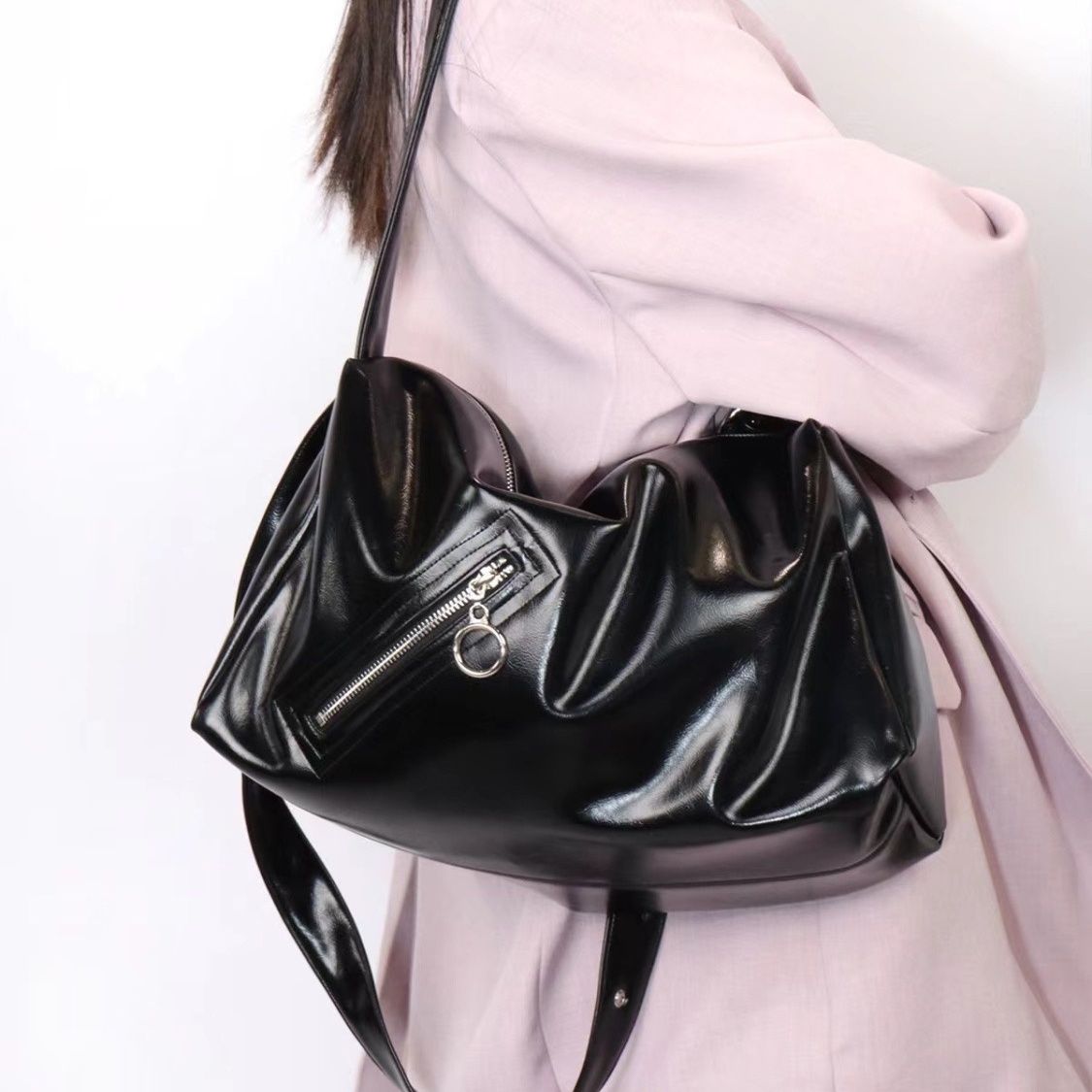  new original y2k hot girl soft leather bag high-end sense tote bag Messenger shoulder casual large-capacity bag