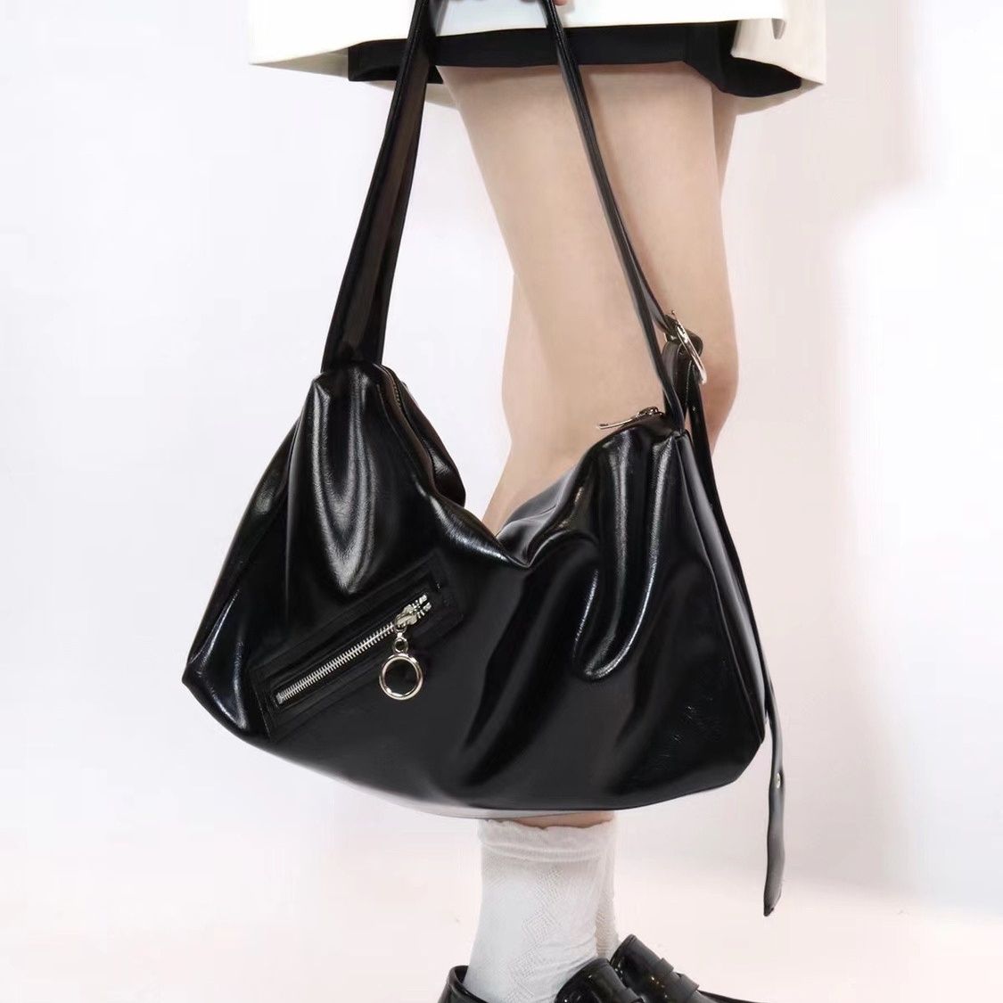 2023 new original y2k hot girl soft leather bag high-end sense tote bag Messenger shoulder casual large-capacity bag