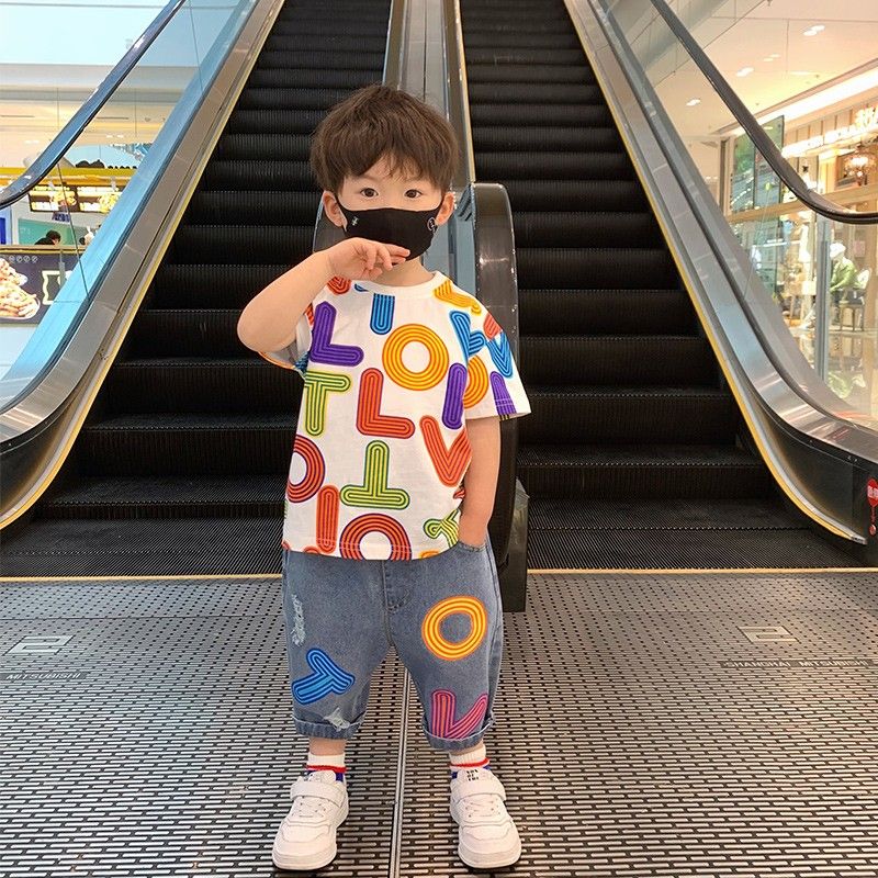 Boys summer suits children's clothes baby summer clothes 2023 new street short-sleeved T-shirts handsome boys' clothes