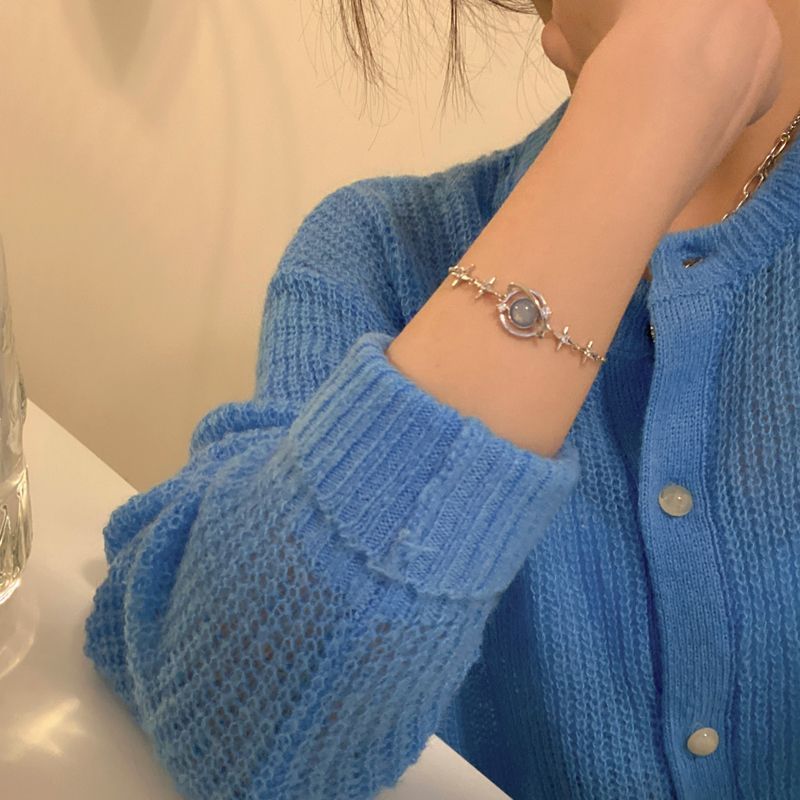 Planet bestie bracelet ins niche design girls high-end light luxury hand jewelry Korean simple new accessories