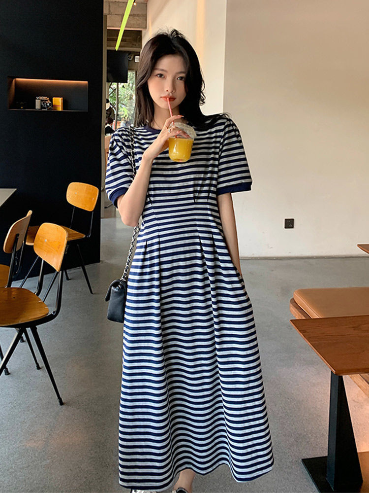 休闲小众条纹连衣裙子女夏季高级感韩版宽松甜美T恤长裙显瘦减龄