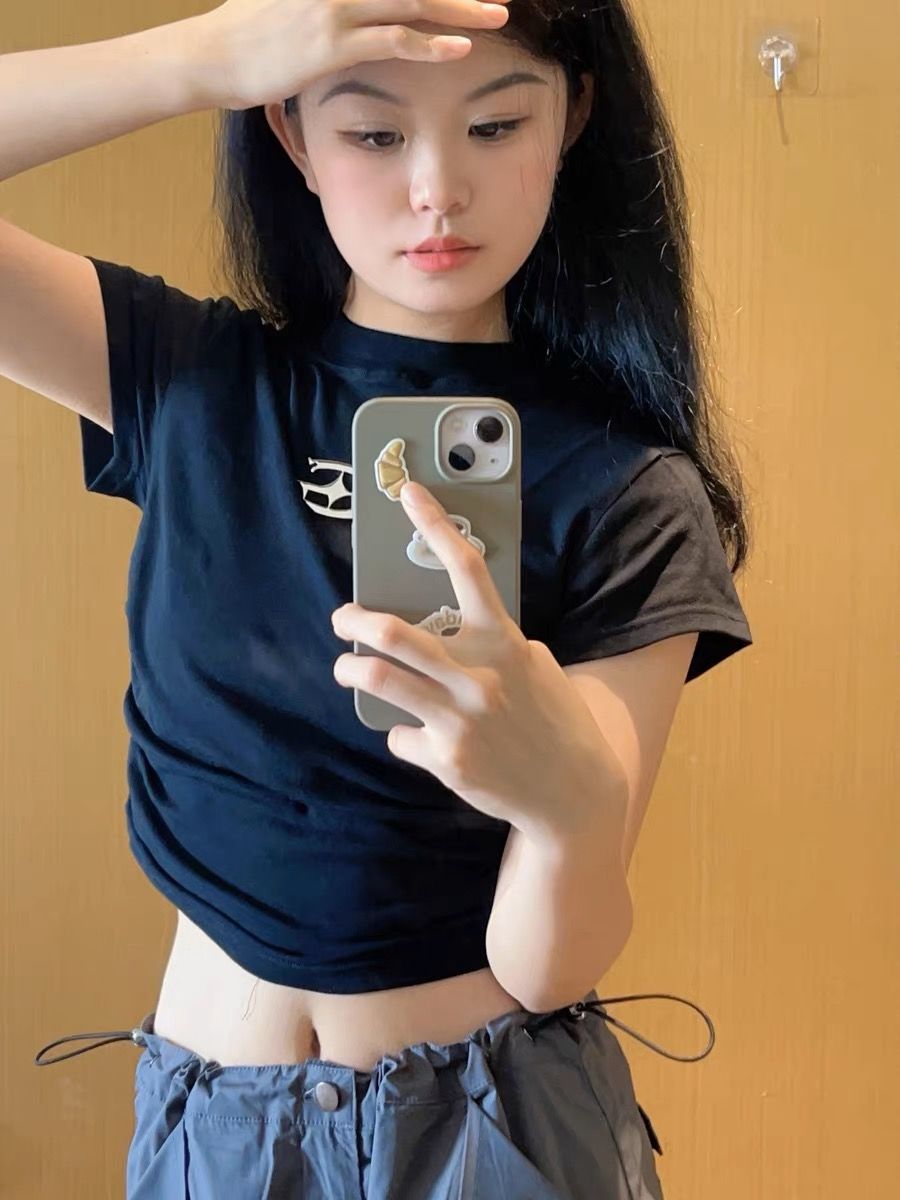 Pure desire wind pleated short-sleeved shoulder t-shirt women's summer self-cultivation thin bottoming shirt with short navel top ins