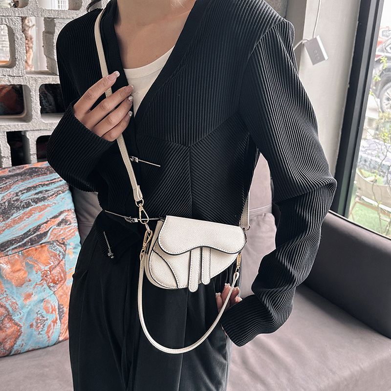 森系復古包包女2023新款潮時尚韓系女包質感單肩包百搭斜挎馬鞍包