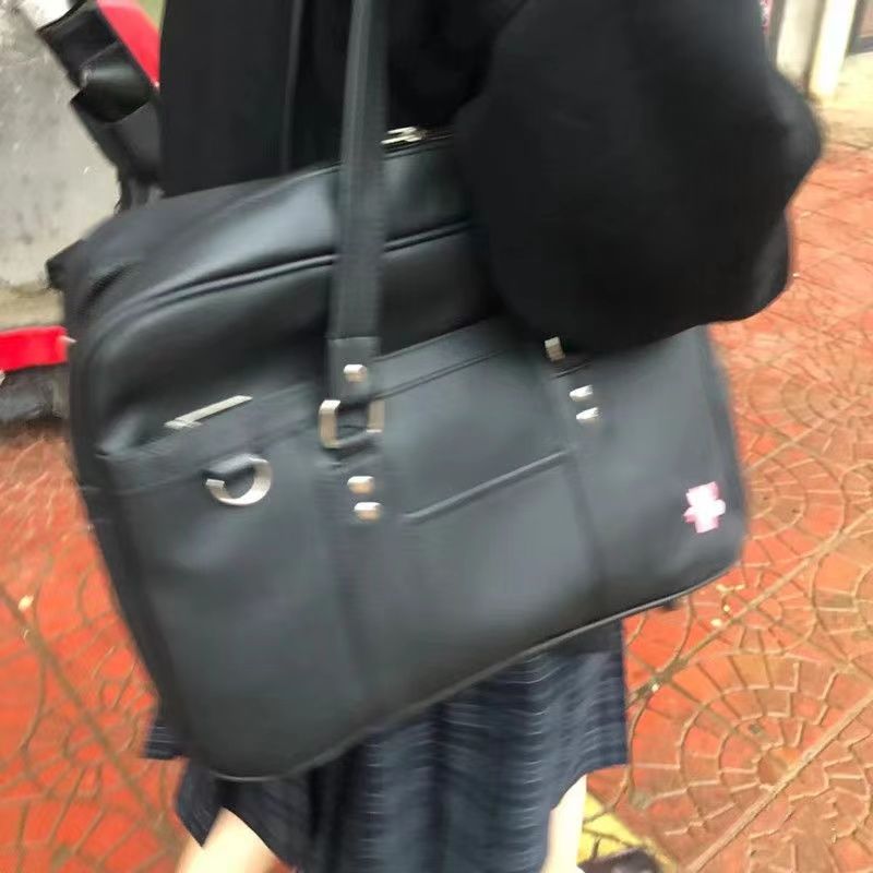 新款女士日系JK制服PU包学生通勤书包大容量单肩斜跨包手提包