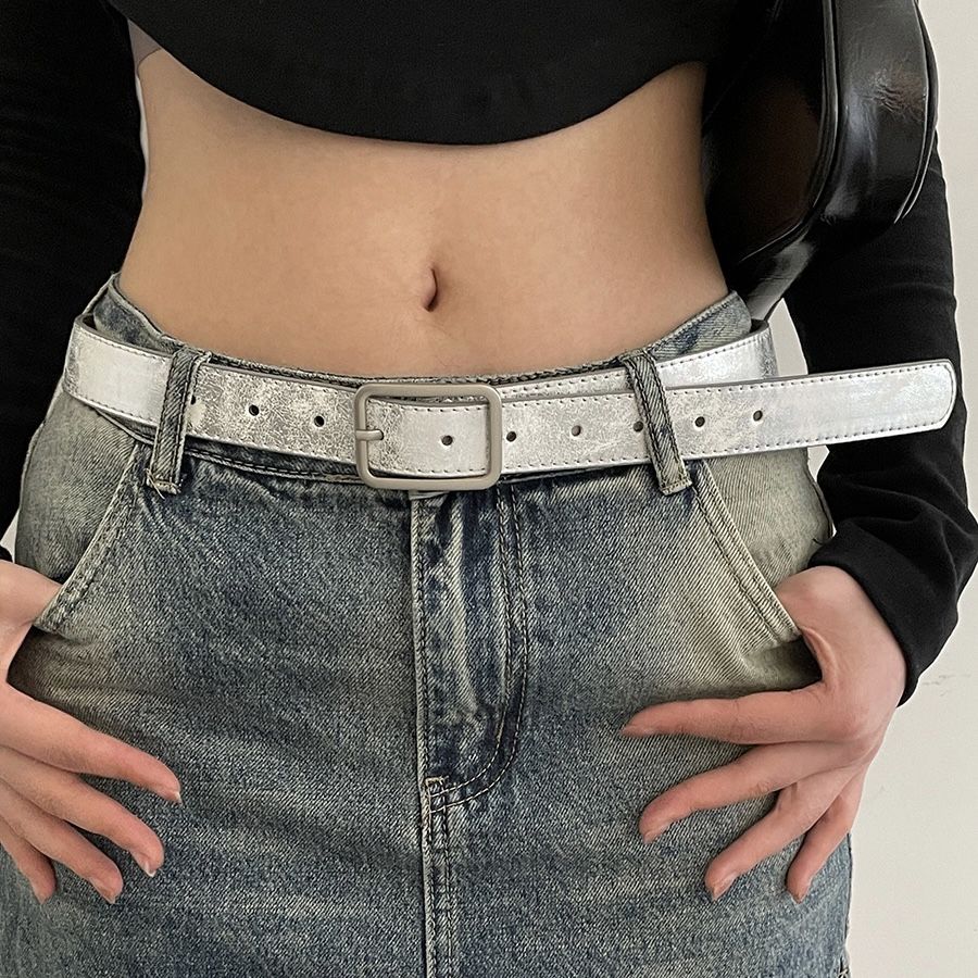 Instagram blogger Bi prepares high-end silver crack personalized and versatile street style belt, spicy girl_viptrois.com