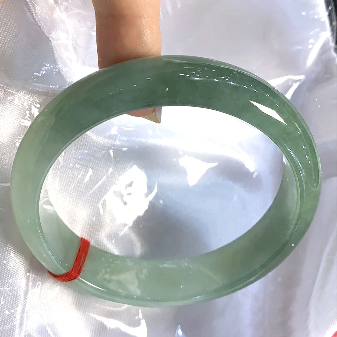 【天然A貨】玉手鐲正品翡翠色少女保真旺夫真玉鐲子淡綠玉石手環