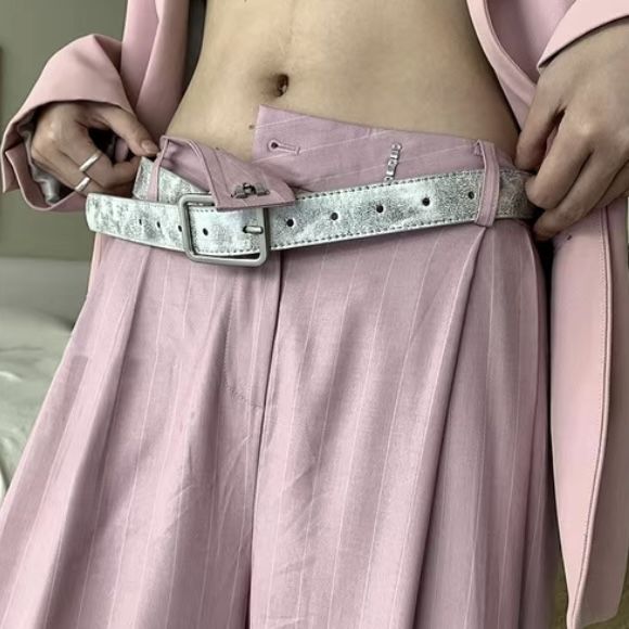 Instagram blogger Bi prepares high-end silver crack personalized and versatile street style belt, spicy girl_viptrois.com