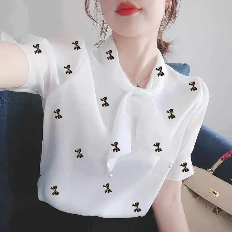 女士碎花t恤短袖媽媽女裝法式小眾別致洋氣寬鬆上檔次遮肚子上衣
