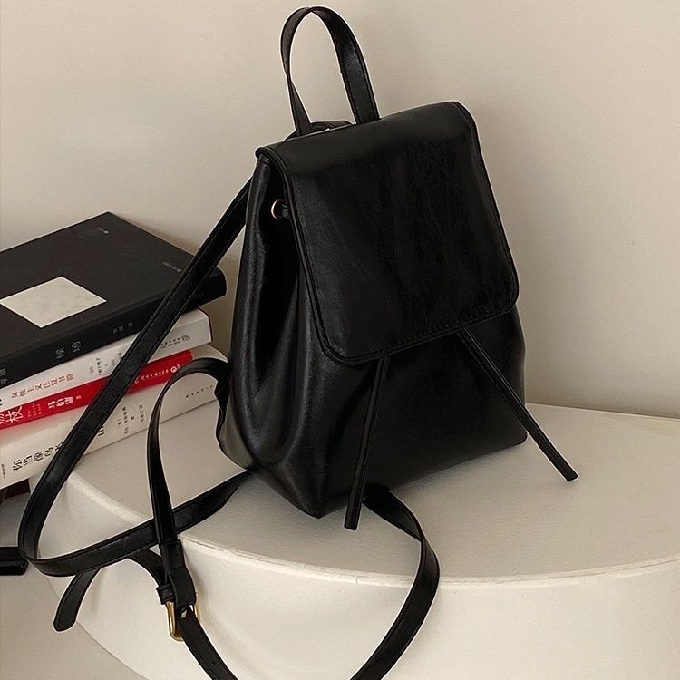 Xiaohongshu same style small retro brown shoulder bag female 2023 spring and summer new simple literary all-match single shoulder bag