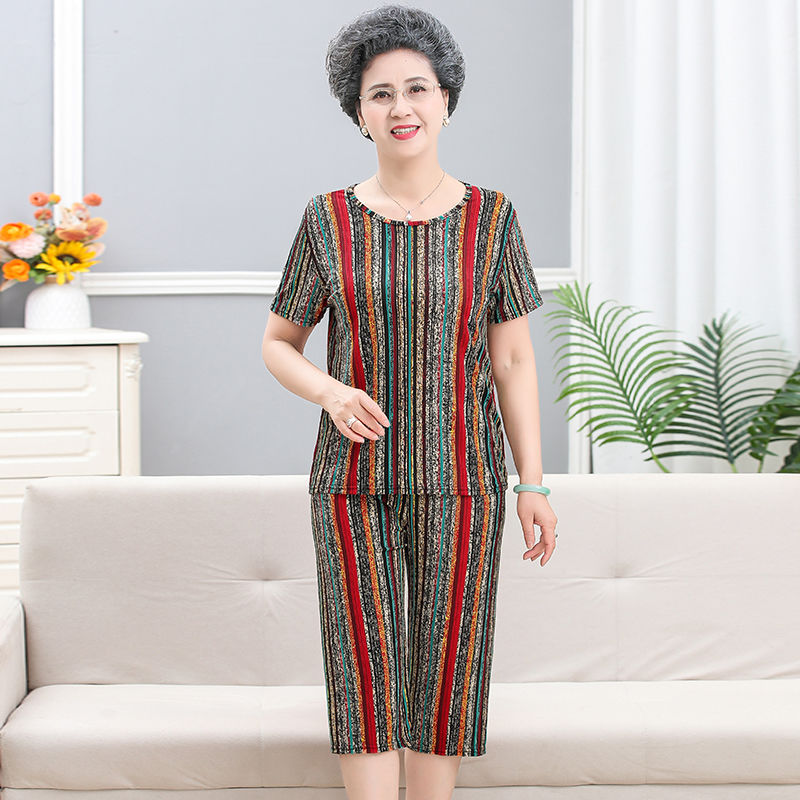 Grandma's summer short-sleeved suit middle-aged and elderly women's T-shirt old man's jacket mother wears ice silk old lady two-piece set