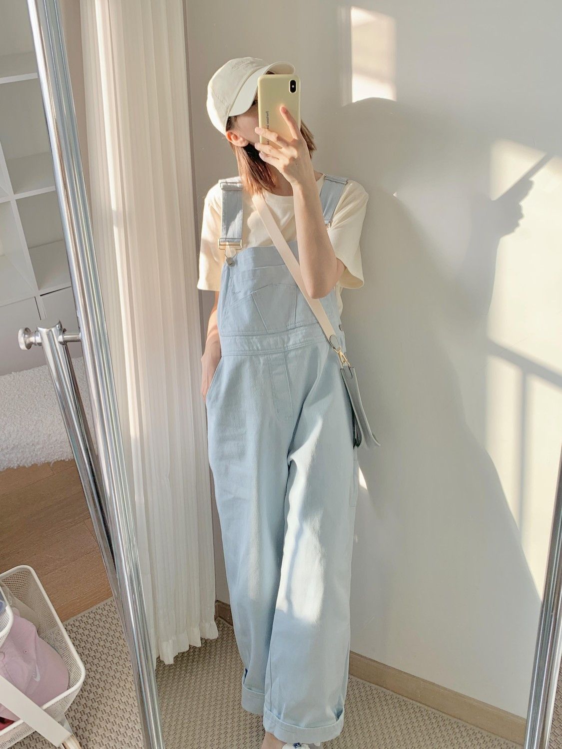 Popular cream baby blue new color denim overalls for women  summer fashion versatile short-sleeved T-shirt two-piece set