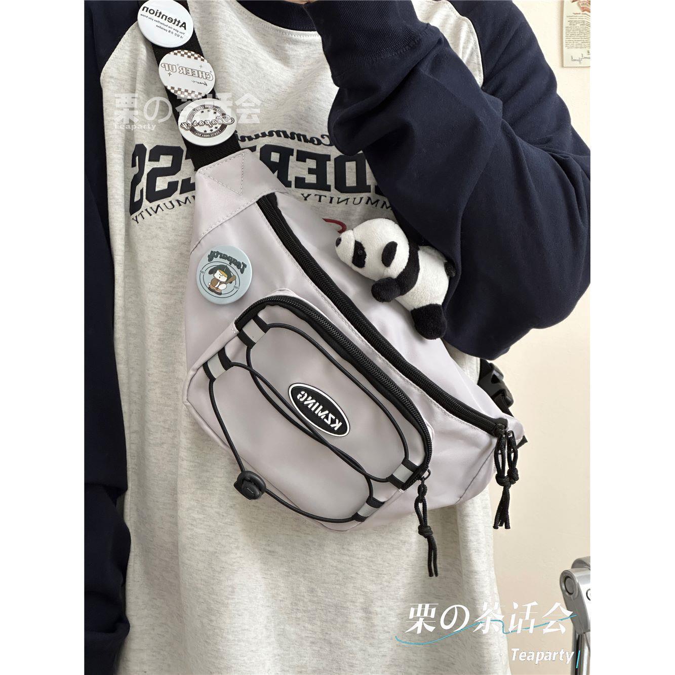 Japanese ins trendy black versatile chest bag, sports and leisure crossbody bag, unisex men's and women's small bag, cycling waist bag