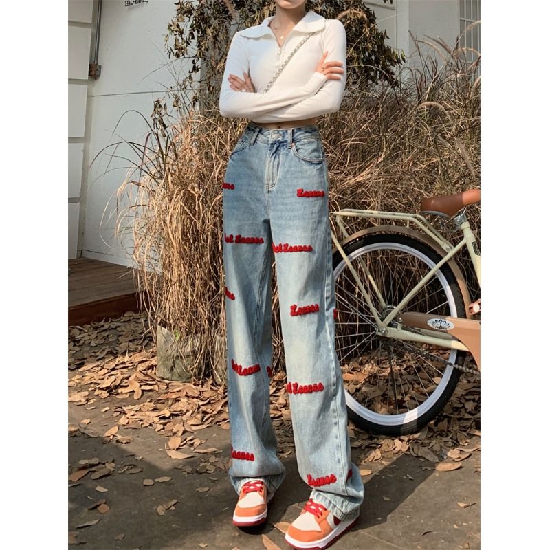 網紅炸街字母刺繡直筒牛仔褲女秋季2022新款時尚高腰顯瘦闊腿長褲