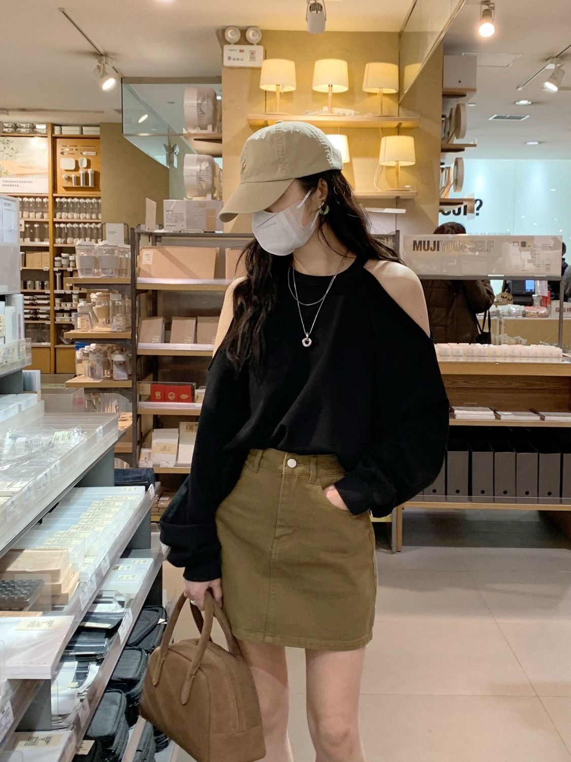 兩件套裝春秋新款甜酷風減齡小眾設計露肩上衣女穿搭牛仔半身裙子