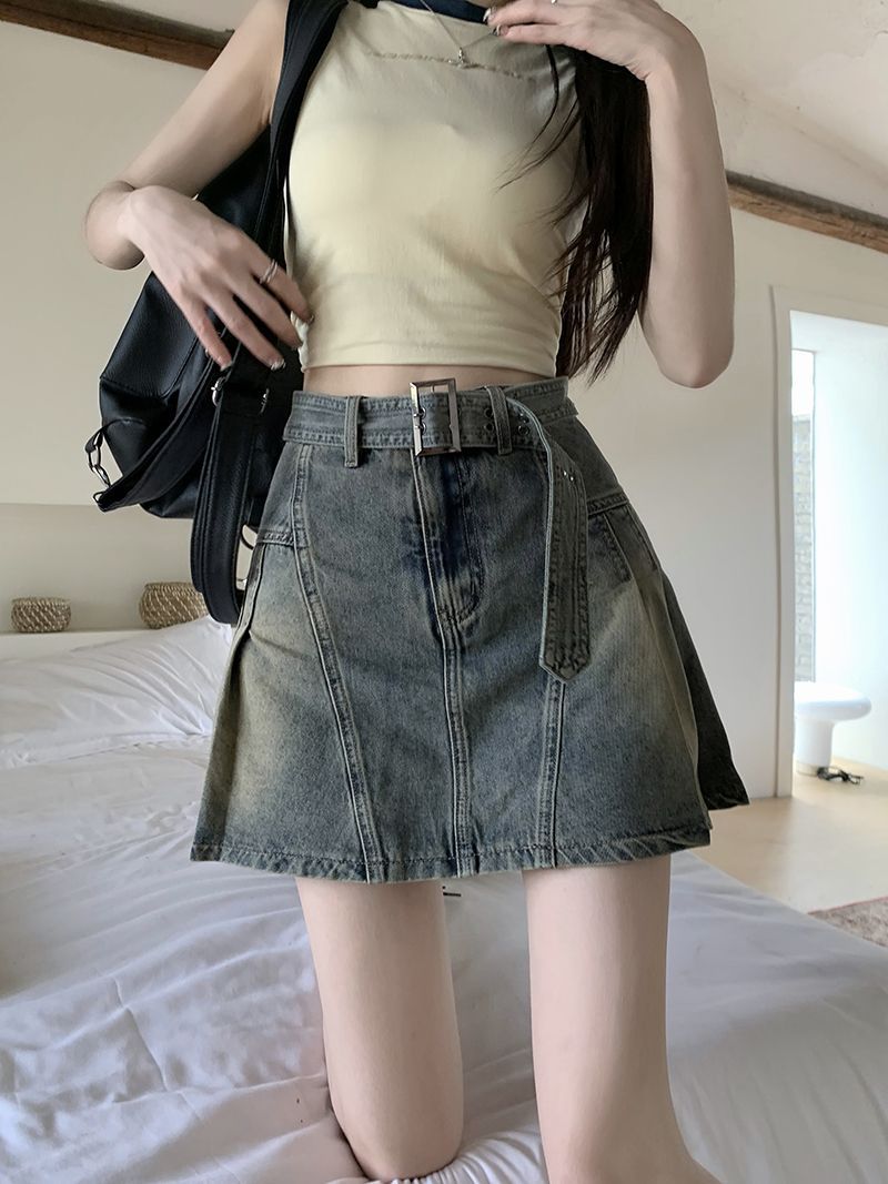 Hot Girl American Retro Distressed Denim Skirt Women's 2024 Summer New Design A-Line Pleated High Waist Skirt