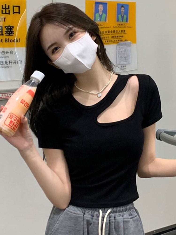 甜辣純欲風短款純棉黑色正肩t恤夏季設計感鏤空修身短袖上衣女in