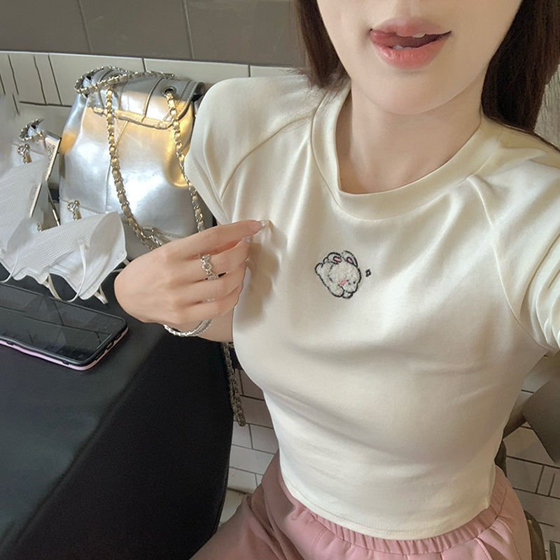 刺繡兔子粉色正肩短袖t恤女夏季甜辣洋氣修身顯瘦短款高腰ins上衣