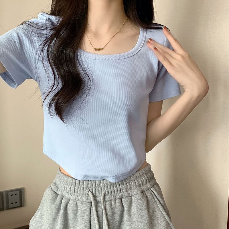 Short tops, hot girls, apricot color, short-sleeved summer, shoulder t-shirts, women's self-cultivation design, bottoming shirts, new i