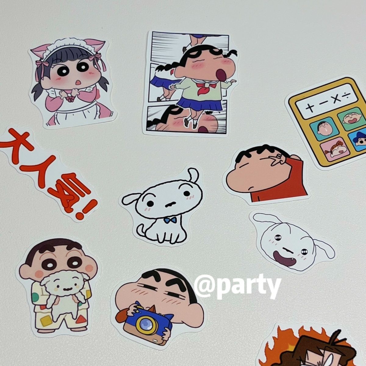 Crayon Shin-chan sticker ins small gift box small pattern cute high-looking hot style sealing sticker hand account decoration sticker