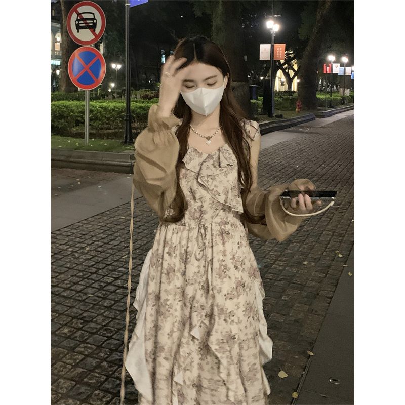 荷葉邊碎花吊帶連衣裙夏季防曬開衫兩件套夏新款法式收腰雪紡長裙
