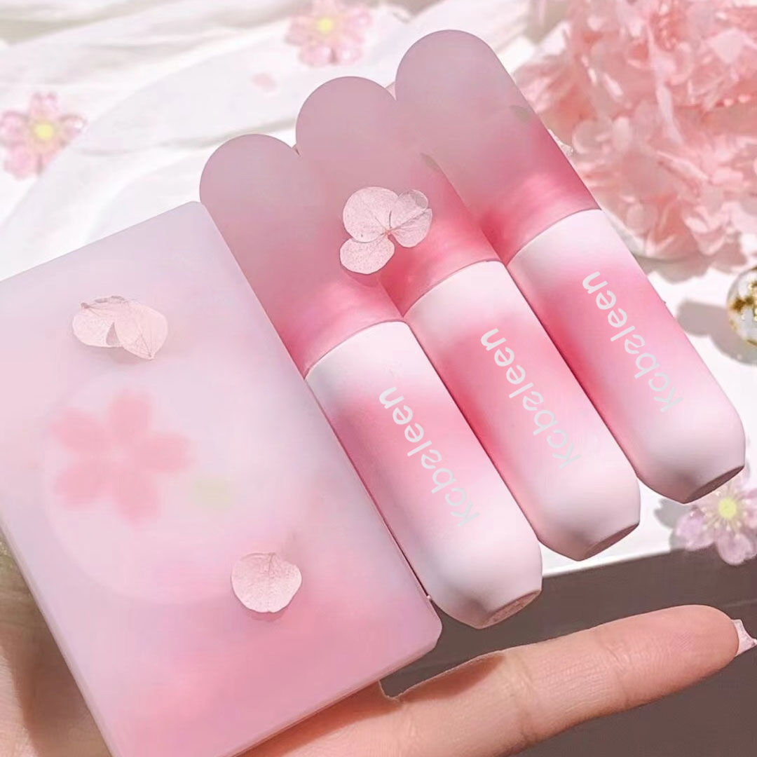 Pink bubble cherry blossom lip glaze matte matte waterproof non-fading young girl pure desire pure desire whitening limited lipstick
