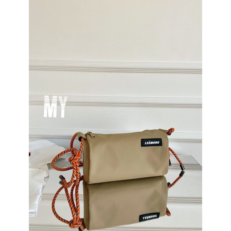 MY2023 Nuovo cuscino per toast di piccole dimensioni Sweet Cool Crossbody B, leggero, impermeabile, casual, moda unisex_voghion.com