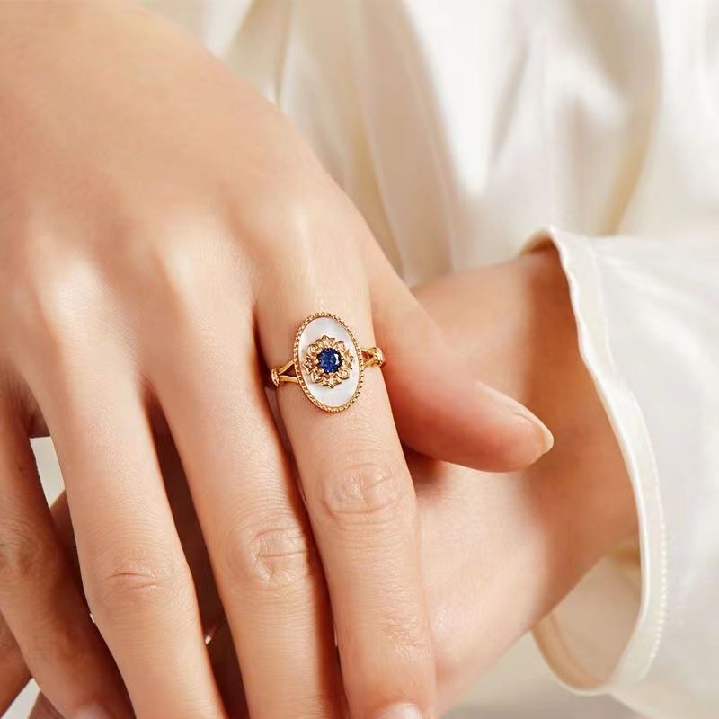 Royal Blue Moissanite And White Shell Ring In Sterling Silver_voghion.com