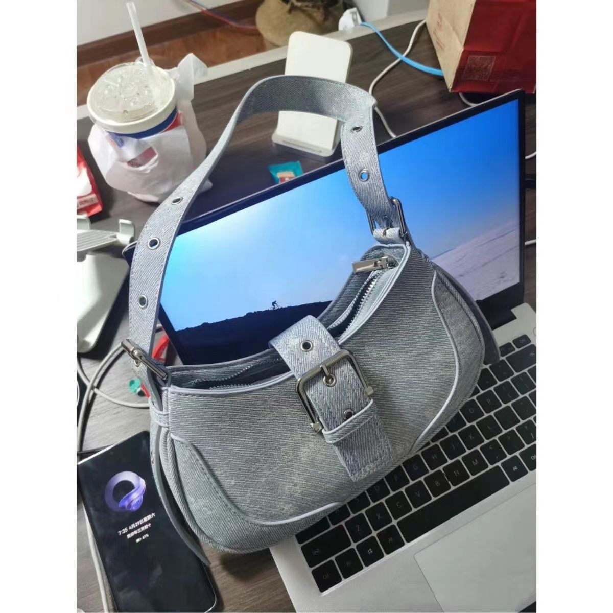 Same style satchel female 2023 street tide sports cool buckle bag texture commuting meniscus bag underarm bag