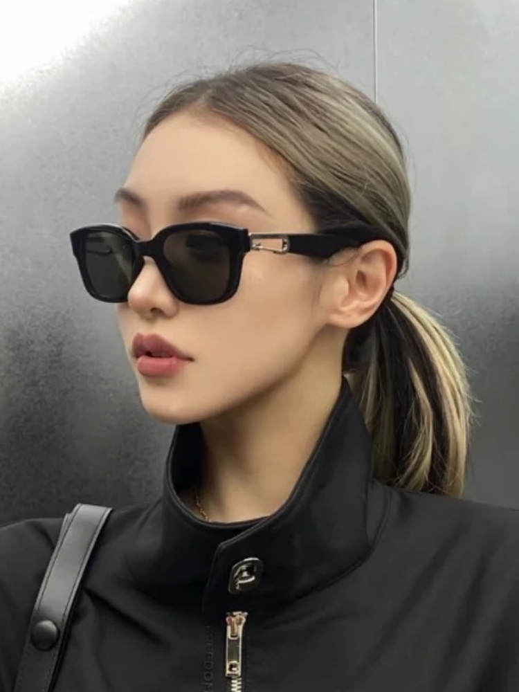 Gafas de sol para mujer forma cuadrada redondeada protección uv_voghion.com