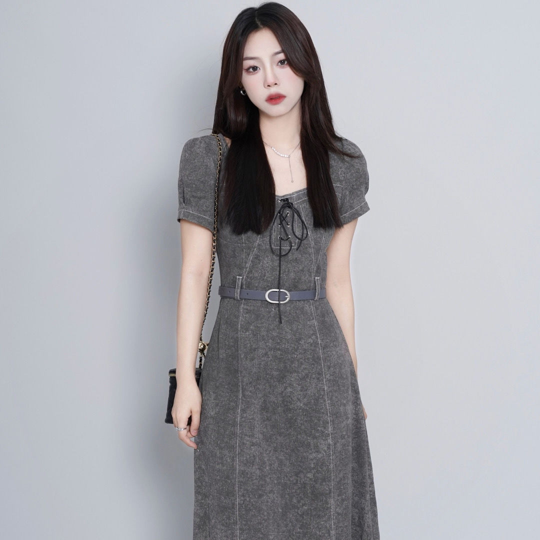 [Sonberry] Chic and stunning waist-shrinking temperament square collar summer dress strap design sweet cool retro skirt