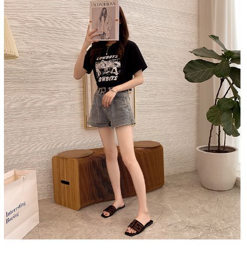 Μεγάλες κόκκινες παντόφλες για γυναίκες που βγαίνουν έξω το καλοκαίρι του 2023, νέες προσφορές, ελαφριά πολυτελή, casual, άνετα, σανδάλια για το σπίτι με ίσιο κάτω μέρος_voghion.com