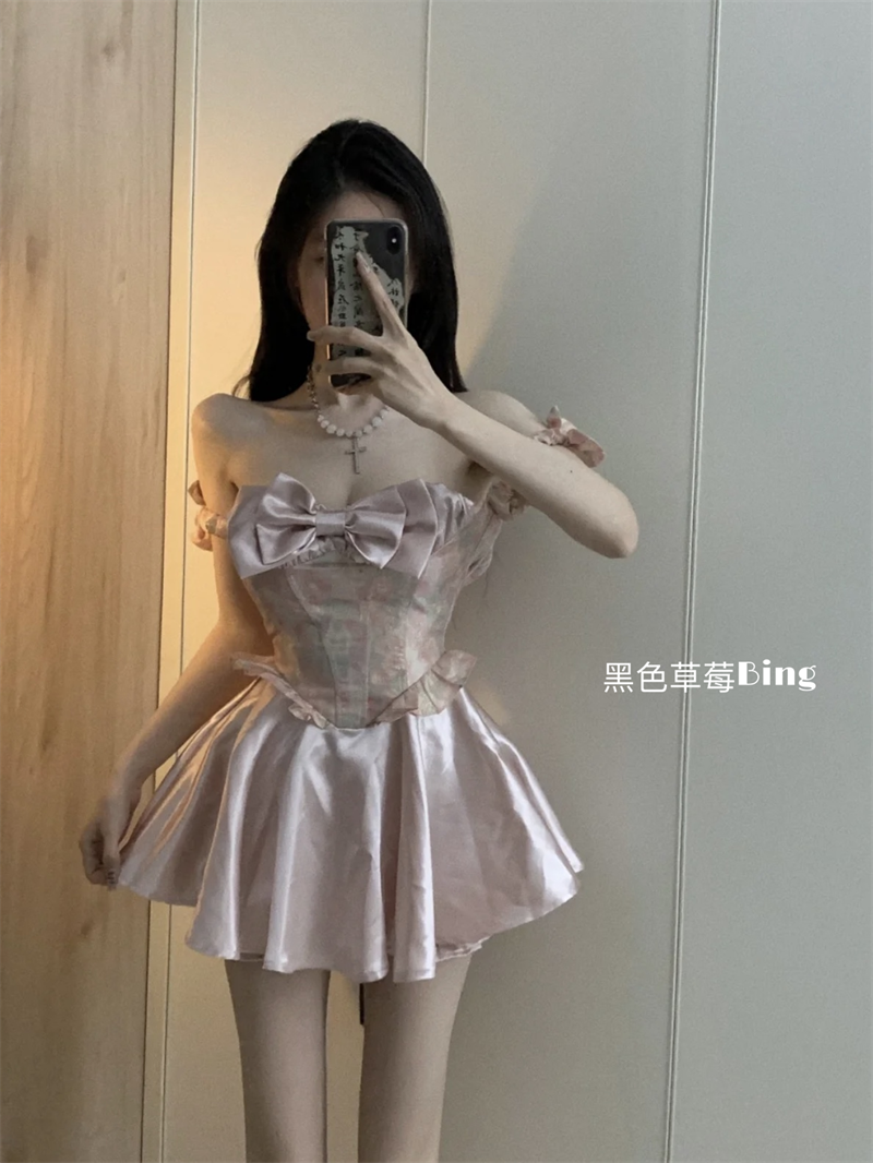粉色甜美抹胸連衣裙女裝夏季蝴蝶結緞面拼接短裙收腰露肩a字裙子