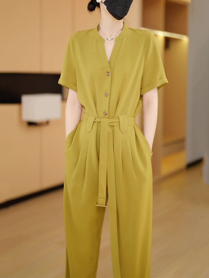 High-end fashion short-sleeved jumpsuit women's  summer new high-end temperament waist slimming pants jumpsuit